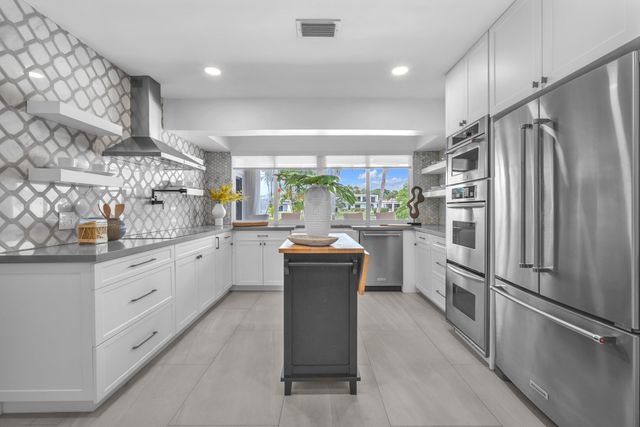 3161 N 36TH Street, Hollywood, FL 33021