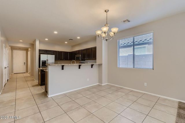 2610 W GABY Road, Phoenix, AZ 85041
