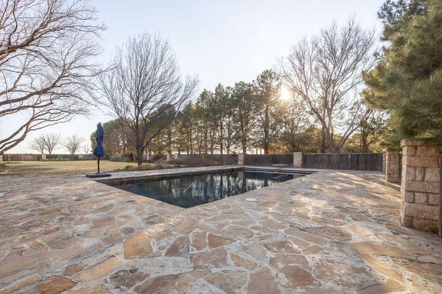 19706 County Road 3100, Slaton, TX 79364