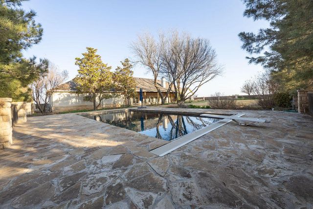 19706 County Road 3100, Slaton, TX 79364