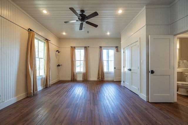 19706 County Road 3100, Slaton, TX 79364