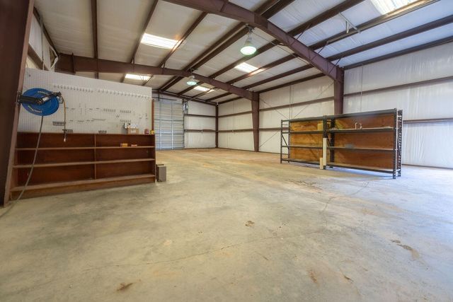 19706 County Road 3100, Slaton, TX 79364