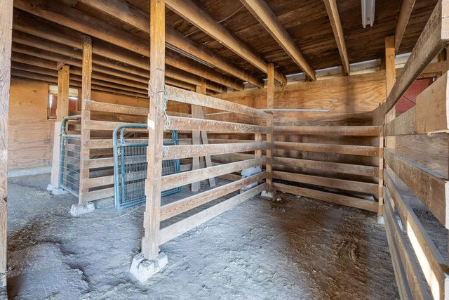 19706 County Road 3100, Slaton, TX 79364