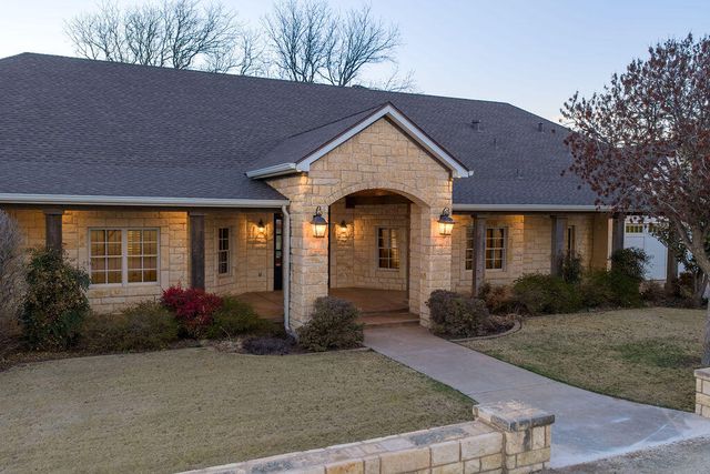 19706 County Road 3100, Slaton, TX 79364