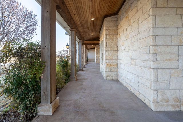 19706 County Road 3100, Slaton, TX 79364