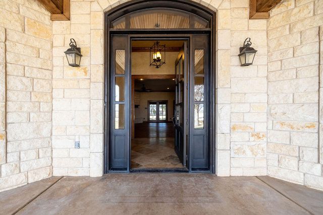 19706 County Road 3100, Slaton, TX 79364