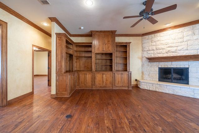 19706 County Road 3100, Slaton, TX 79364