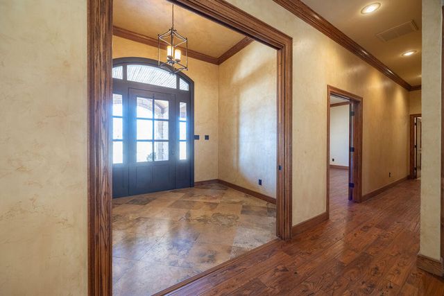 19706 County Road 3100, Slaton, TX 79364