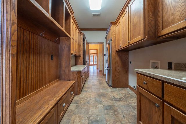 19706 County Road 3100, Slaton, TX 79364