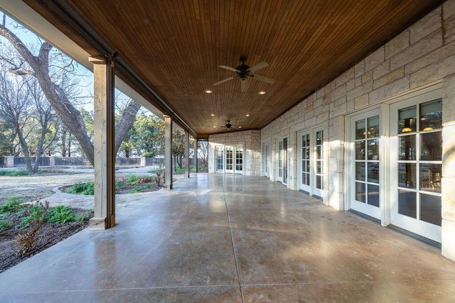 19706 County Road 3100, Slaton, TX 79364