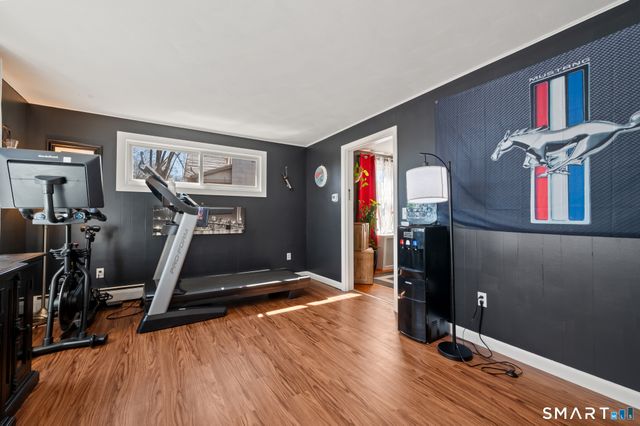 32 Burr Avenue, Middletown, CT 06457