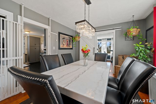 32 Burr Avenue, Middletown, CT 06457