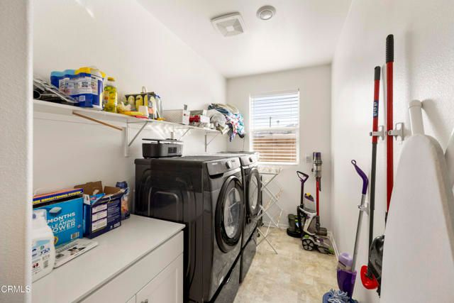 9019 Black Thorn Street, Jurupa Valley, CA 92509