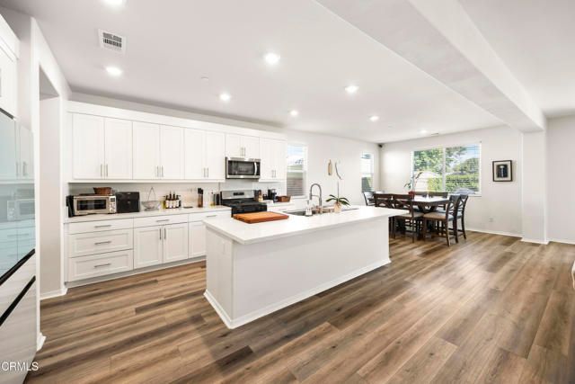 9019 Black Thorn Street, Jurupa Valley, CA 92509