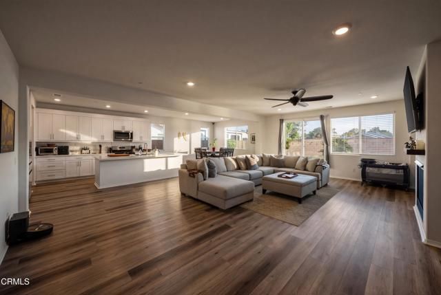 9019 Black Thorn Street, Jurupa Valley, CA 92509