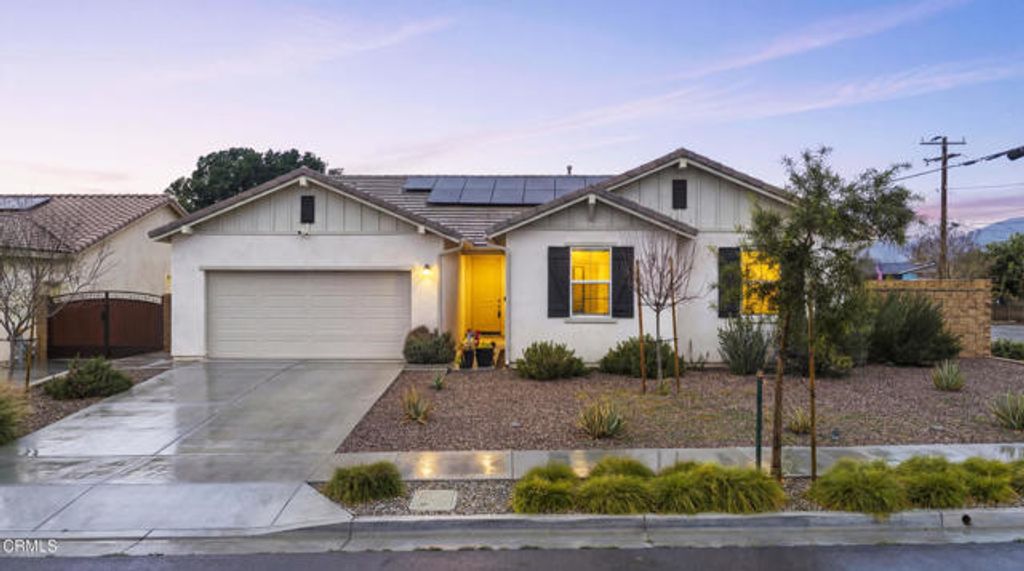 9019 Black Thorn Street, Jurupa Valley, CA 92509