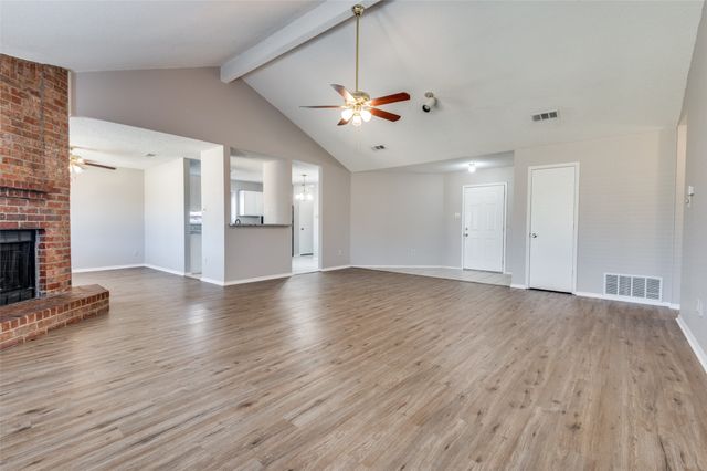 2670 Fairmont Drive, Grand Prairie, TX 75052