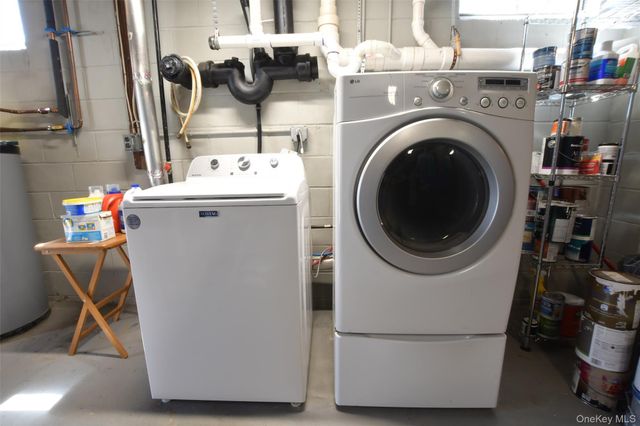 20 Conway Street, Ronkonkoma, NY 11779