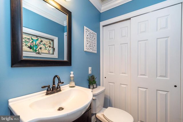 21 S 7TH ST, Quakertown, PA 18951