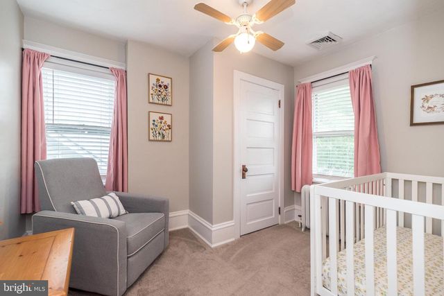 21 S 7TH ST, Quakertown, PA 18951