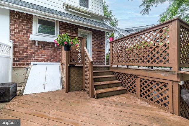21 S 7TH ST, Quakertown, PA 18951