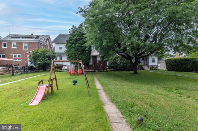 21 S 7TH ST, Quakertown, PA 18951