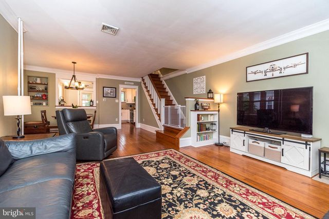 21 S 7TH ST, Quakertown, PA 18951