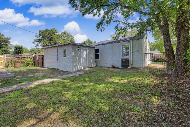1000 Schieffer Avenue, Fort Worth, TX 76110