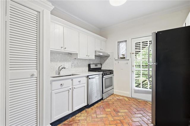 30 Collier Road NW 9, Atlanta, GA 30309