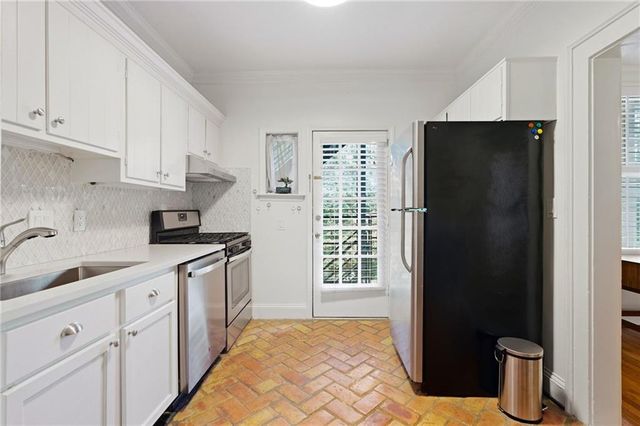 30 Collier Road NW 9, Atlanta, GA 30309