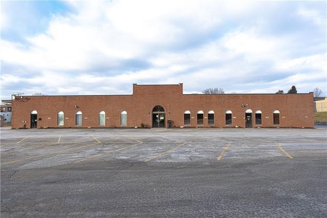 2300 Freeport Road Suite 11, Lower Burrell, PA 15068