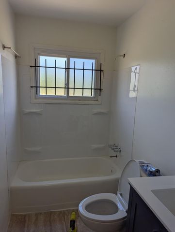 20515 Ilene Street, Detroit, MI 48221