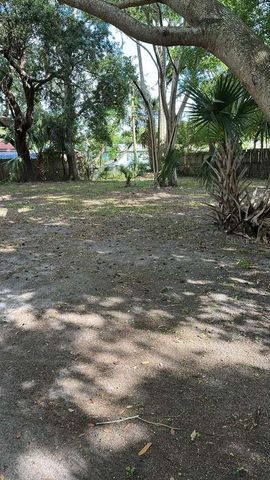 5000 MANDURIA STREET, Orlando, FL 32819