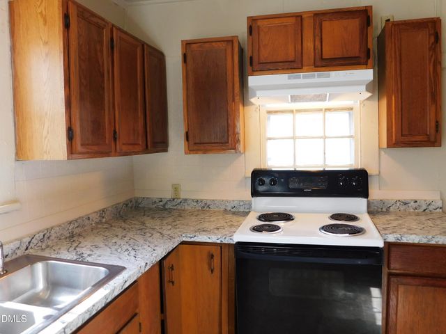 906 Price Avenue, Durham, NC 27701