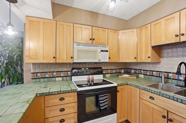 1404 Lake Shore Drive, C, Columbus, OH 43204