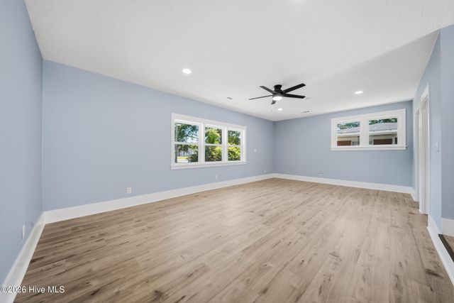 1719 Old Folkstone Road, Sneads Ferry, NC 28460