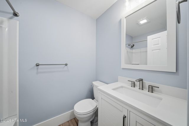 1719 Old Folkstone Road, Sneads Ferry, NC 28460