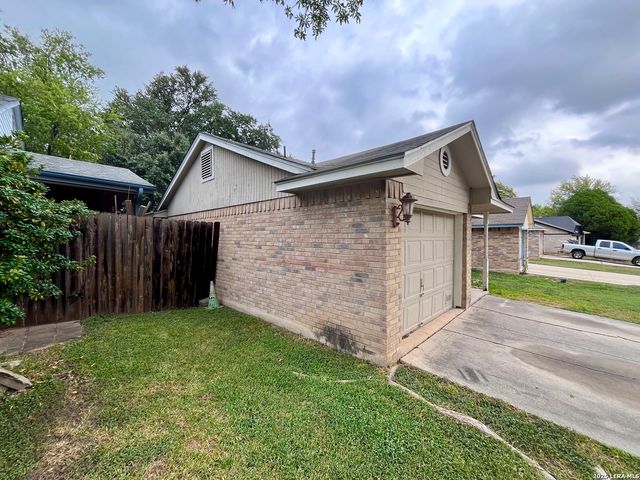11331 Jarbo Pass, San Antonio, TX 78245
