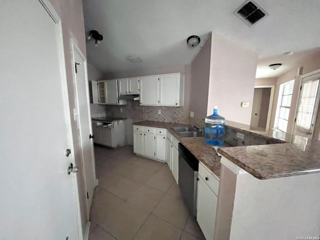 11331 Jarbo Pass, San Antonio, TX 78245