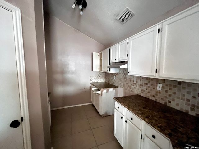 11331 Jarbo Pass, San Antonio, TX 78245