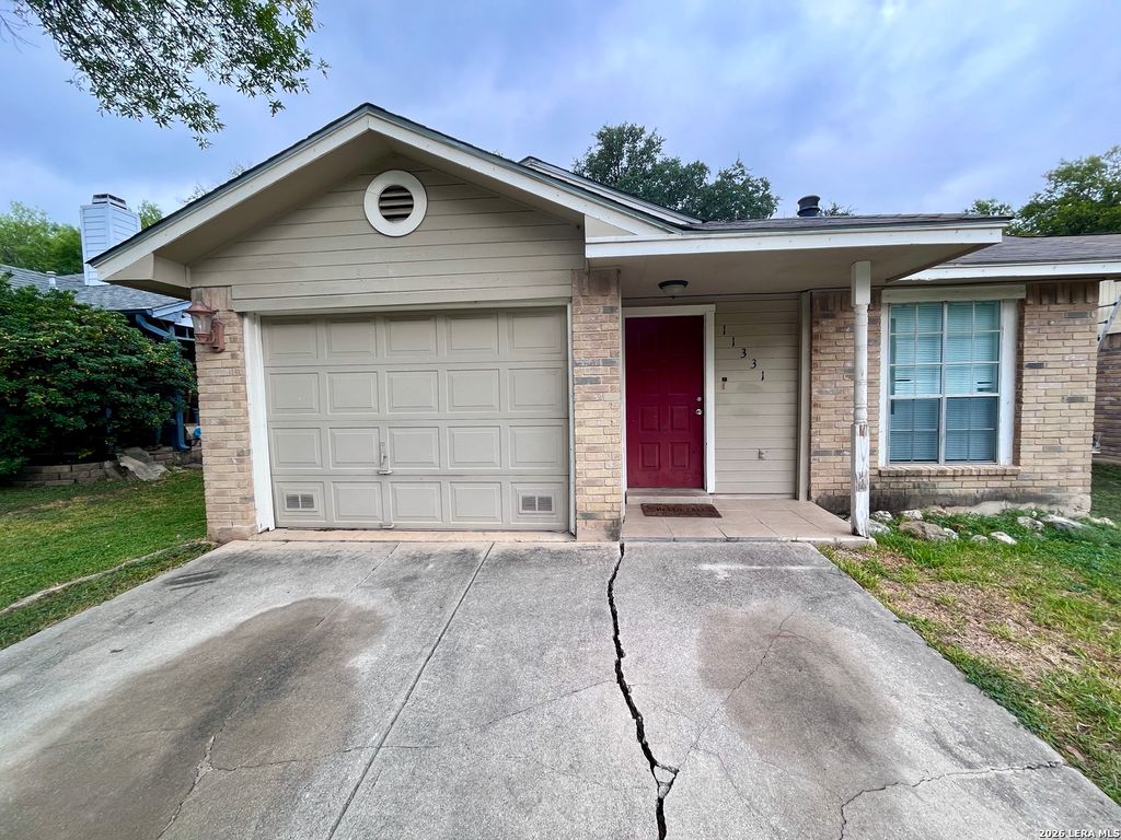 11331 Jarbo Pass, San Antonio, TX 78245
