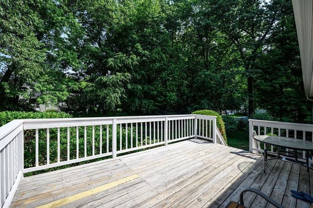 52 Wellesley Dr, Longmeadow, MA 01106