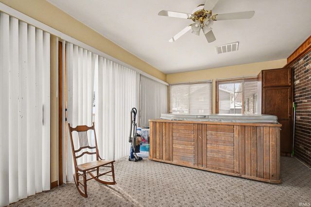 26526 Clyde Court, South Bend, IN 46619