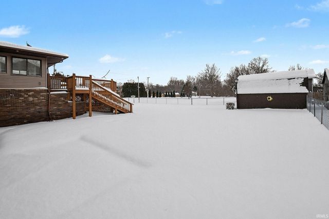 26526 Clyde Court, South Bend, IN 46619