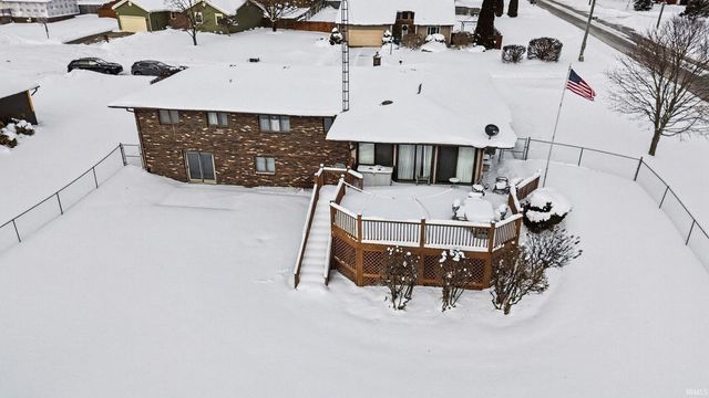 26526 Clyde Court, South Bend, IN 46619