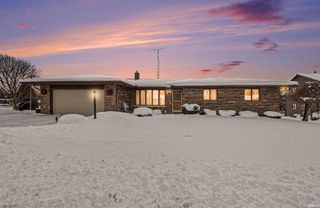 26526 Clyde Court, South Bend, IN 46619