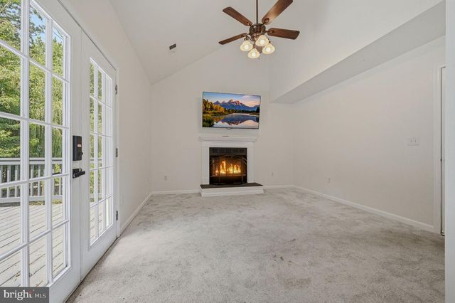 18 ARDSLEY CIR, Dover, DE 19904