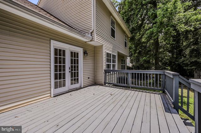 18 ARDSLEY CIR, Dover, DE 19904