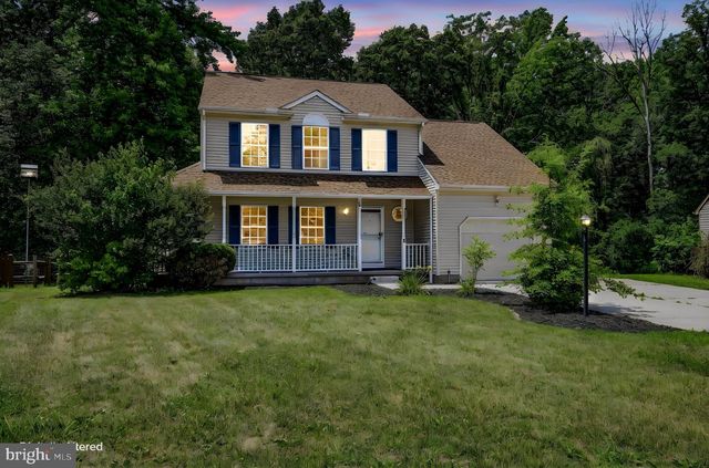 18 ARDSLEY CIR, Dover, DE 19904
