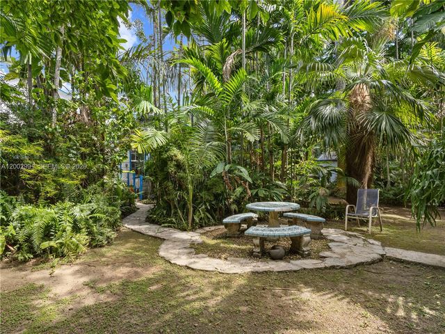 2724 NW 19th Ave, Miami, FL 33142